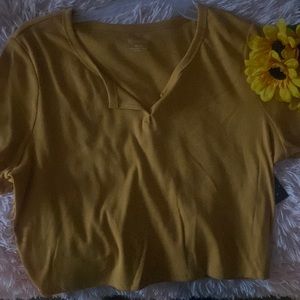Crop top